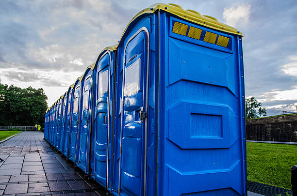 Porta potty delivery and setup in North Miami, FL